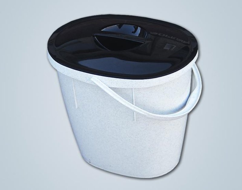 Vědro 12l oválné s víkem