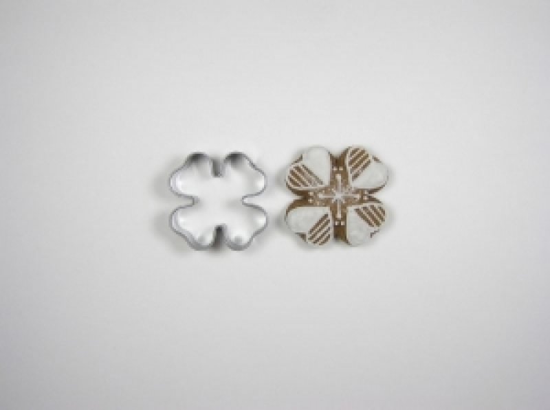 Vykraj. ČTYŘLÍSTEK nerez