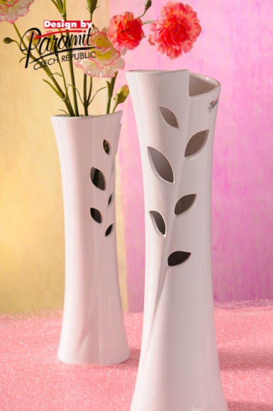 Váza LISA bílá 35cm