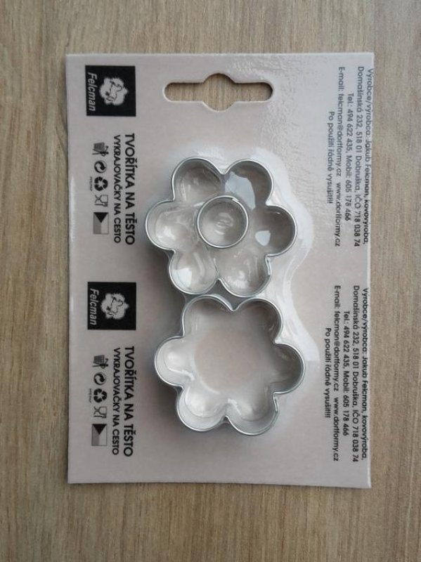 Vykrajovačky sada - kytičky malé