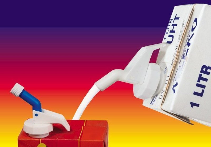 Nálevka TETRA PACK Reproplast