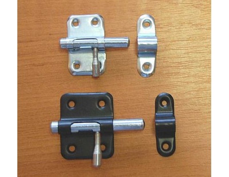 Skříňová zástrč UZ 25 černá