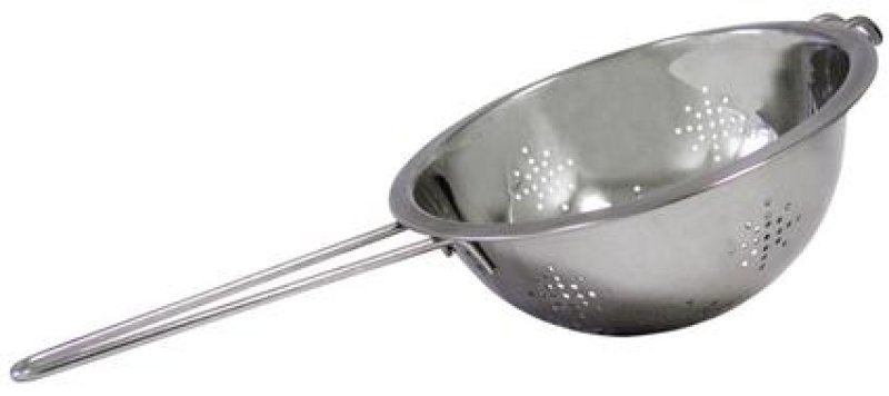 Cedník NR 20cm plný *